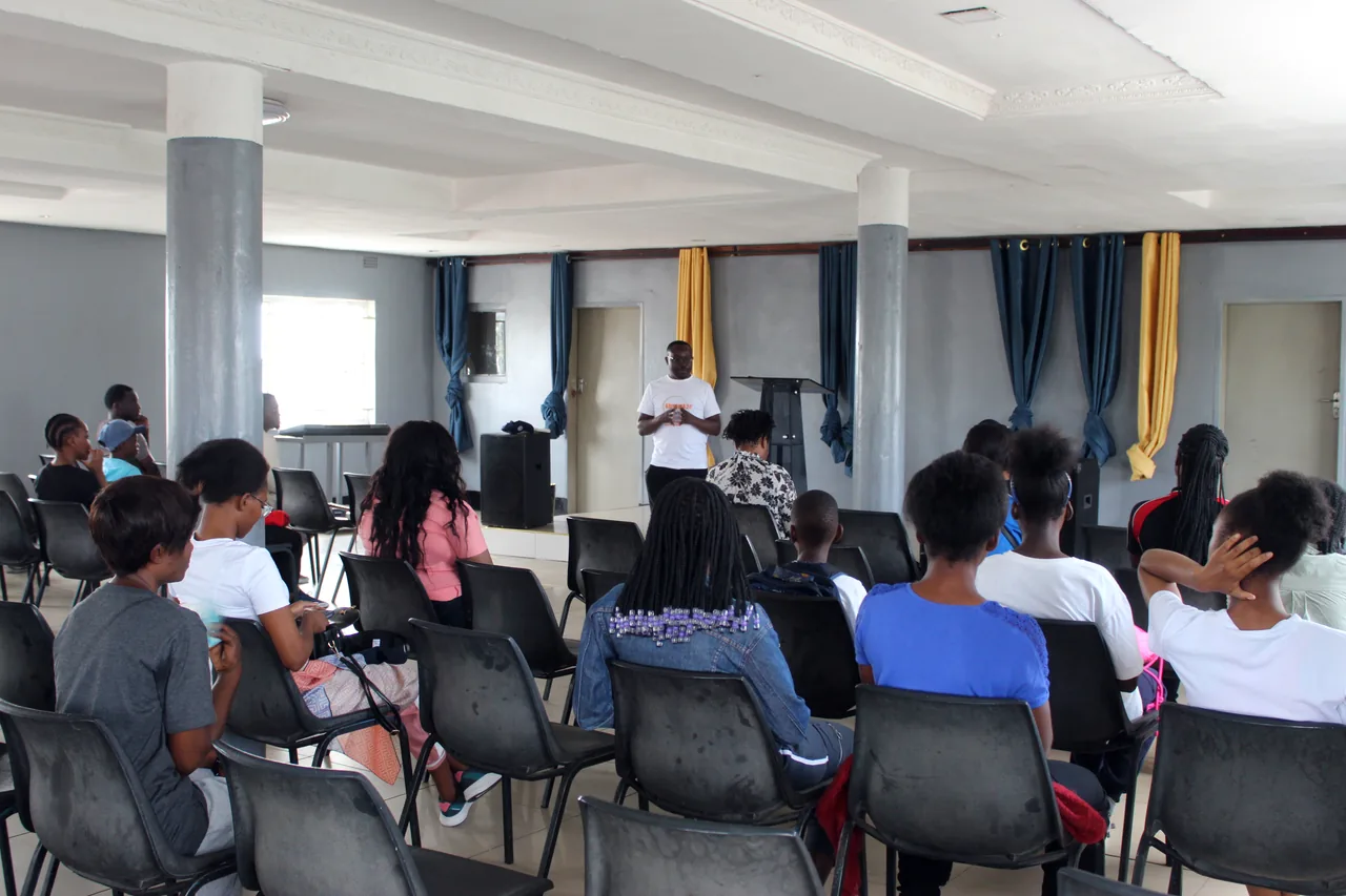 The Sunday congregation at Kings Sparkle School